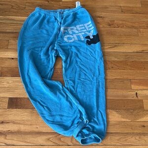 Freecity sweatpants